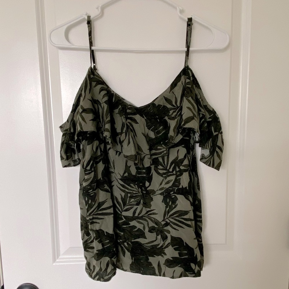 Old Navy top